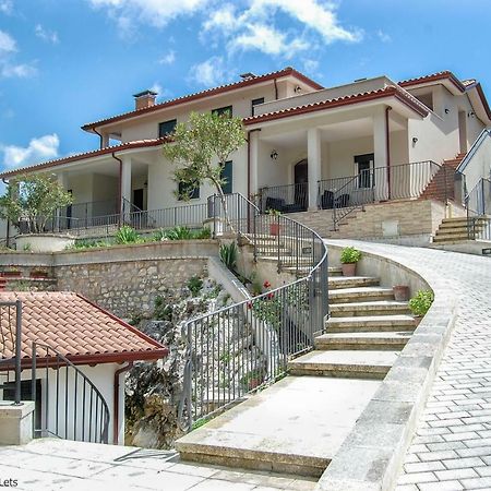 Casa Elisabetta Shortlets Apartment Caposele Ngoại thất bức ảnh