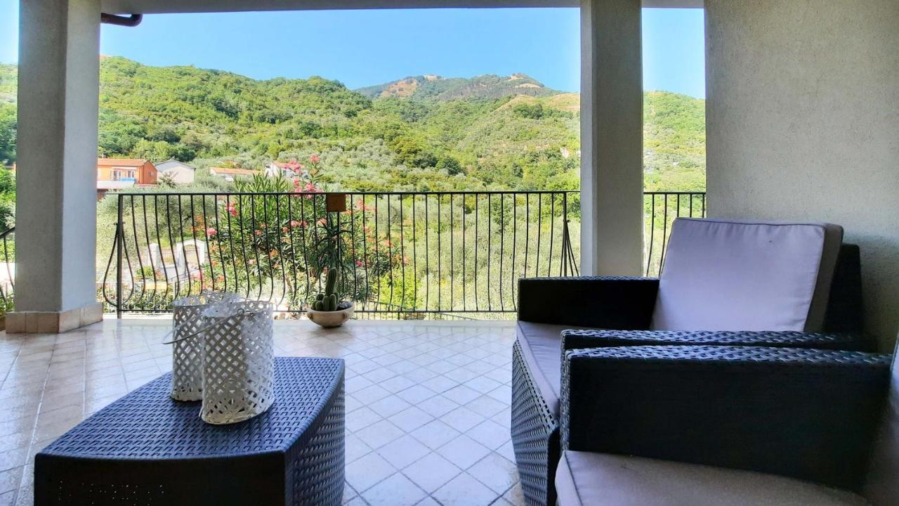 Casa Elisabetta Shortlets Apartment Caposele Ngoại thất bức ảnh