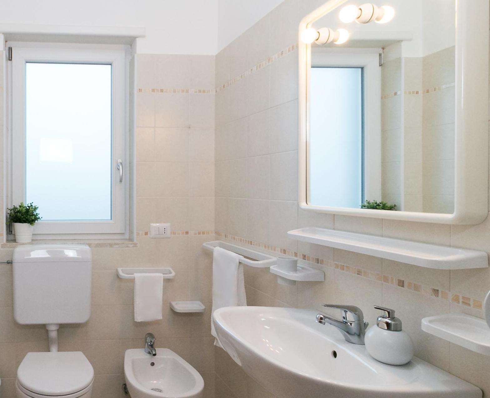 Casa Elisabetta Shortlets Apartment Caposele Phòng bức ảnh